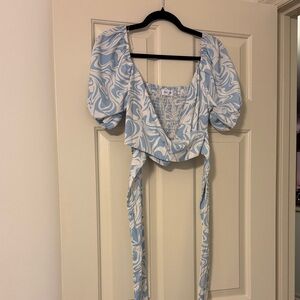 Vestique Light Blue Swirl Blouse